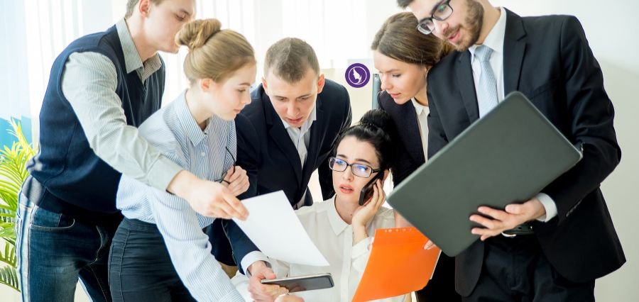Female CEO Success Blueprint: Leadership Strategies for Women at the Top