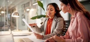 Read more about the article Women in the Workplace: How to Empower Women in the Workplace for Sustainable Growth